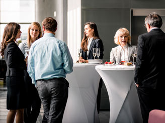 Melhores práticas de PAM para os Setores Financeiros e da Saúde | One Identity & Open Consult